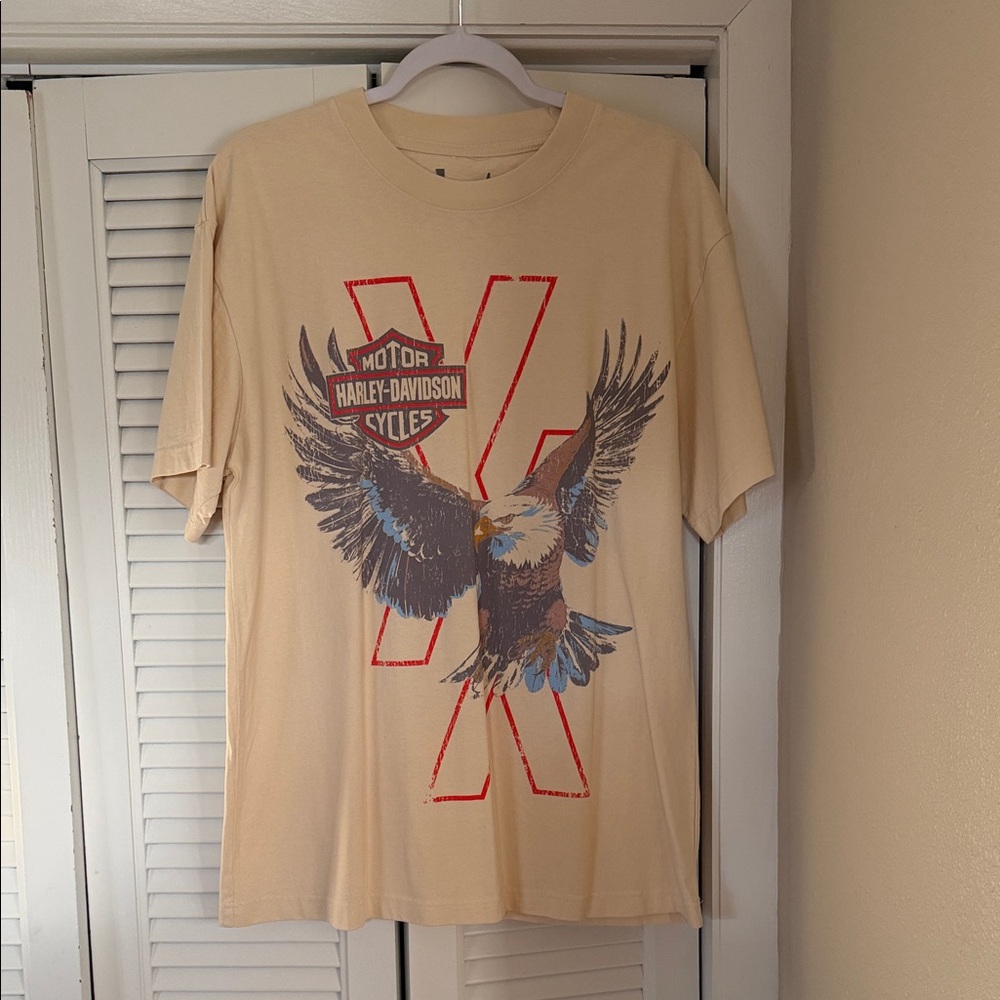 Harley-Davidson MGK Tan Eagle Graphic Short Sleeve Tee with Red Accents